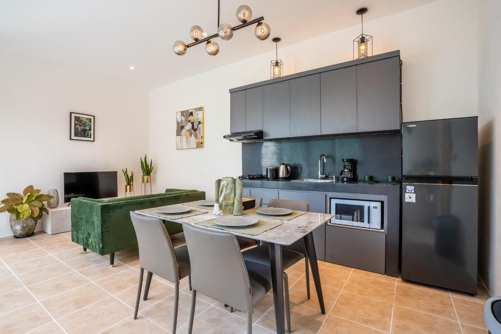 Eden Cemagi Villa Pererenan Чангу Экстерьер фото